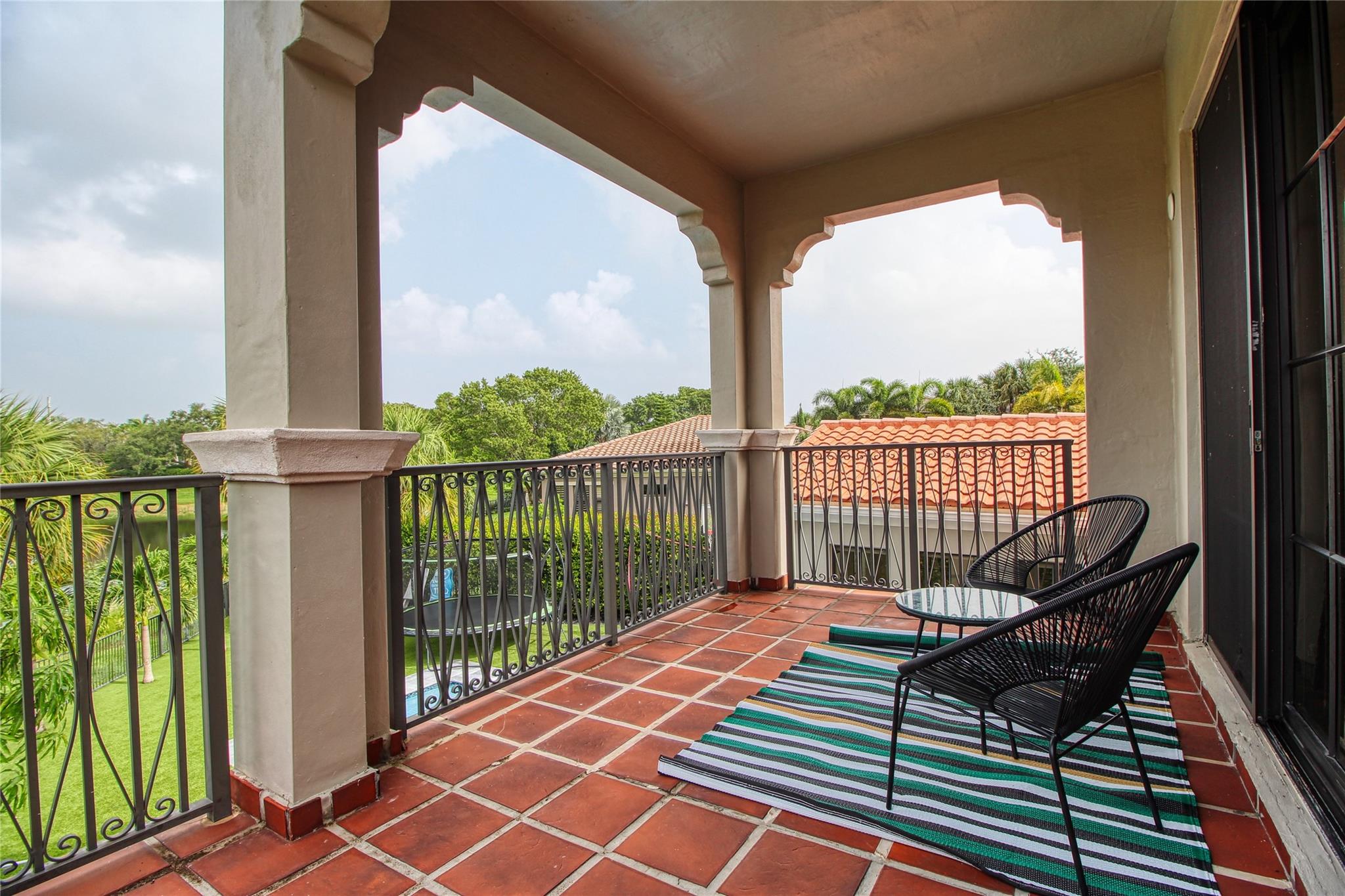 PARKLAND GOLF AND COUNTRY - Residential