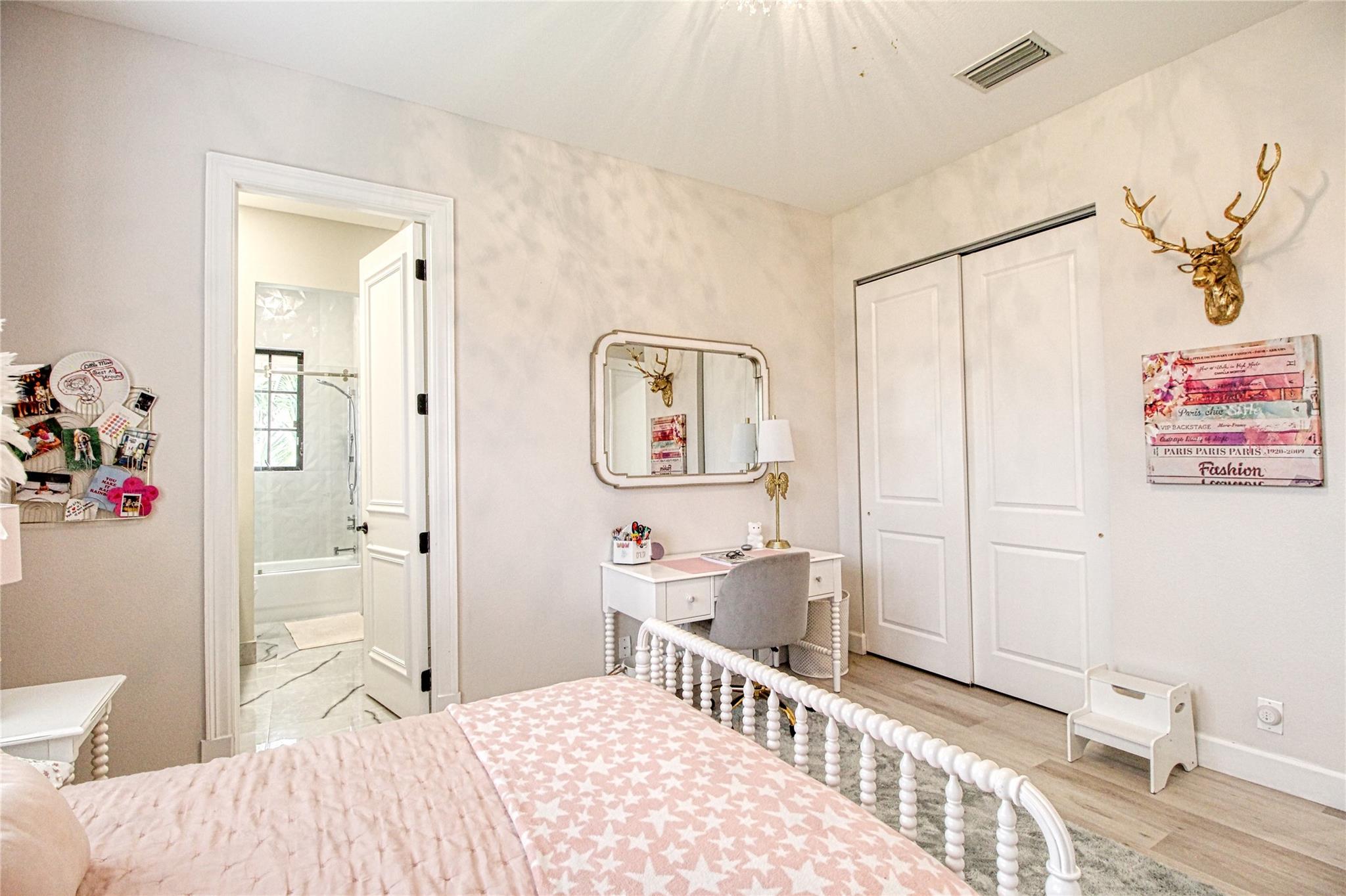 PARKLAND GOLF AND COUNTRY - Residential