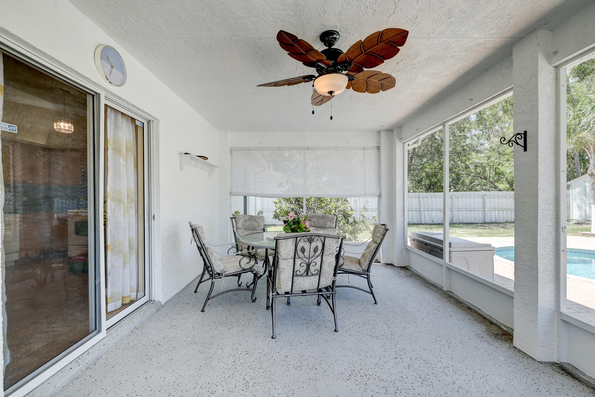 PORT ST LUCIE SECTION 40 - Residential Lease