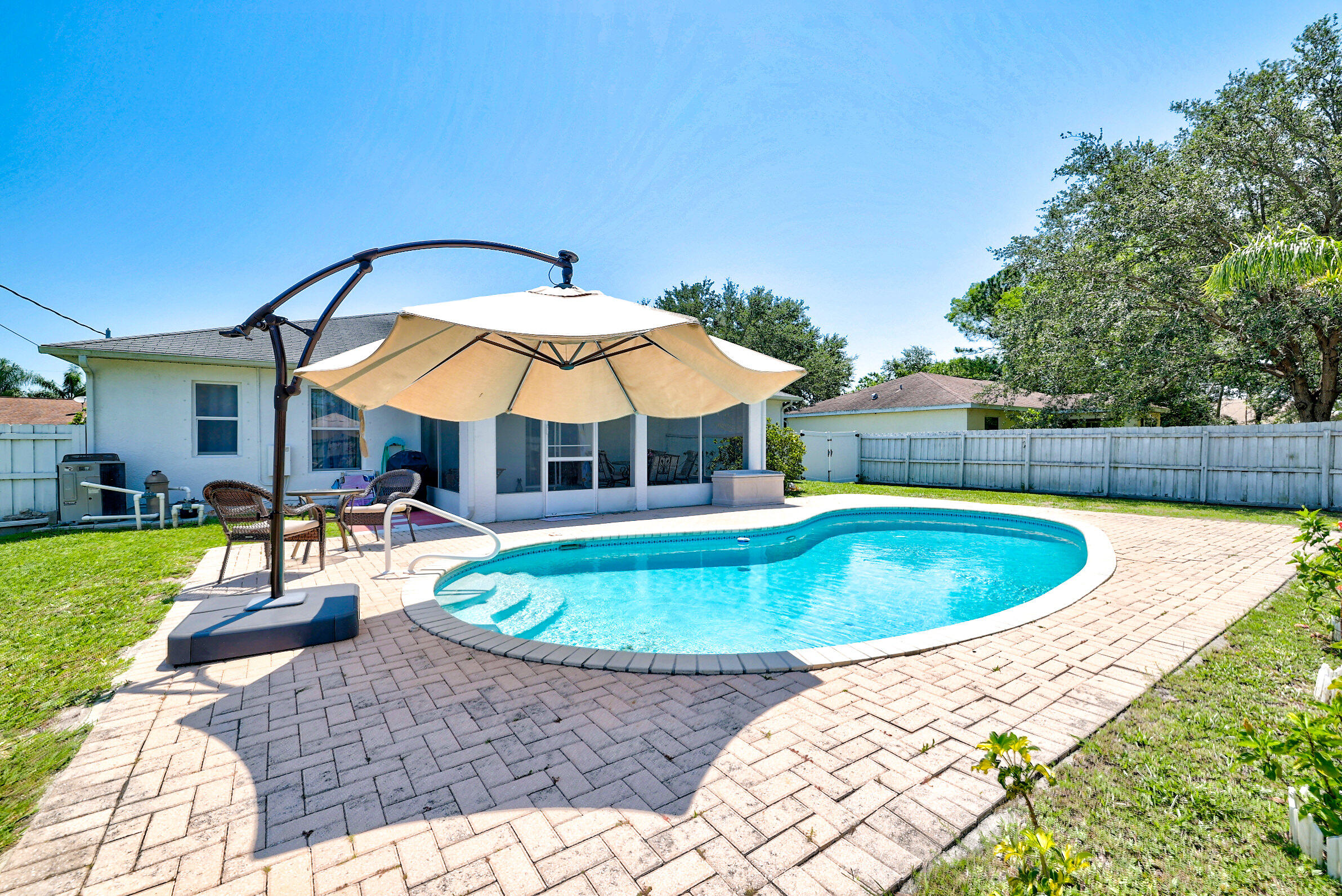 PORT ST LUCIE SECTION 40 - Residential Lease