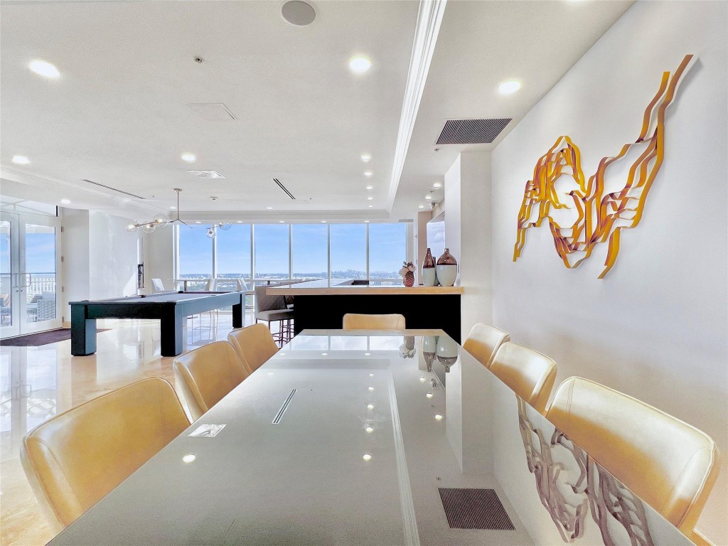 NURIVER LANDING CONDO - Residential