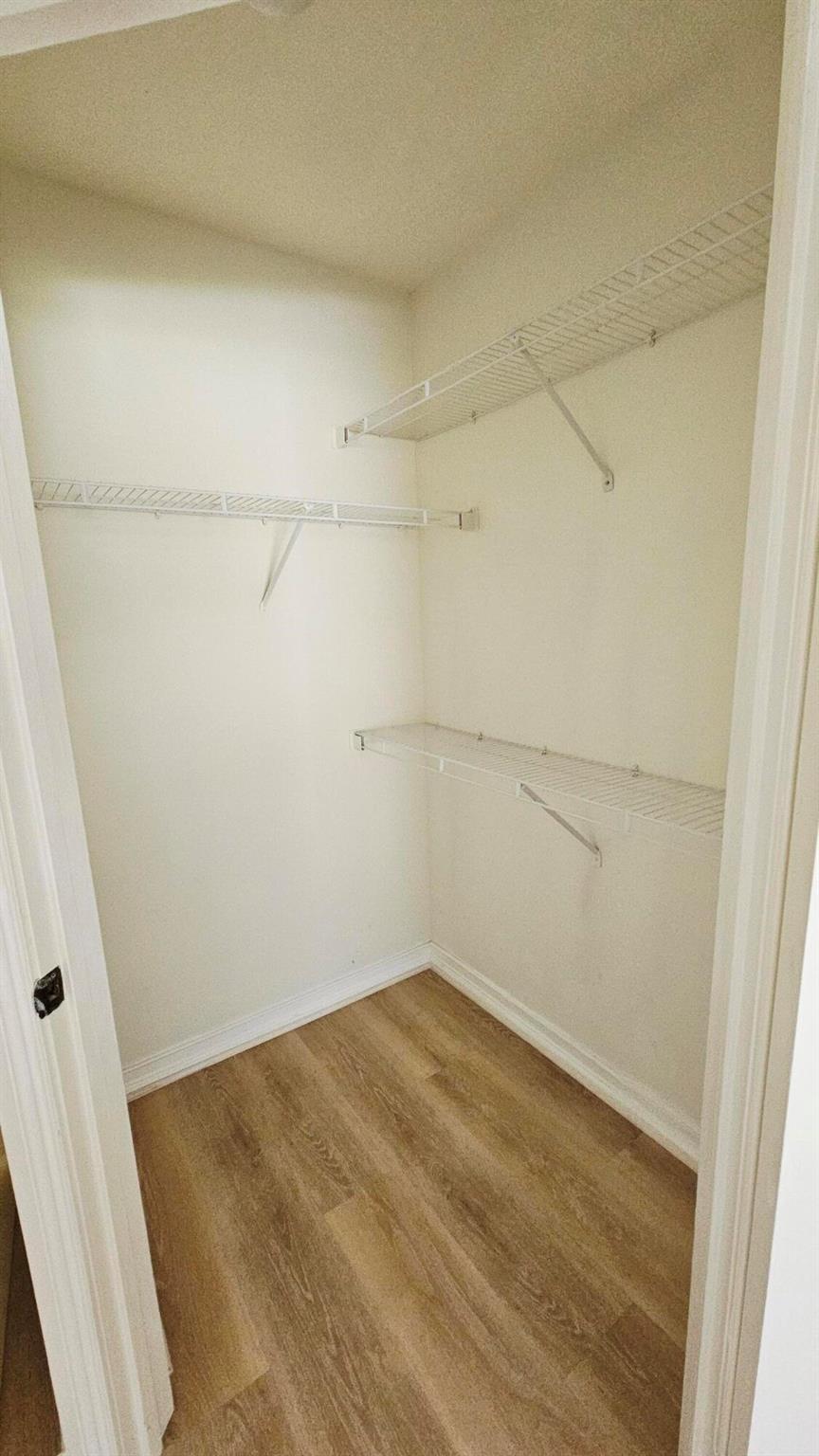 PALM LAKE CONDO - Residential Lease