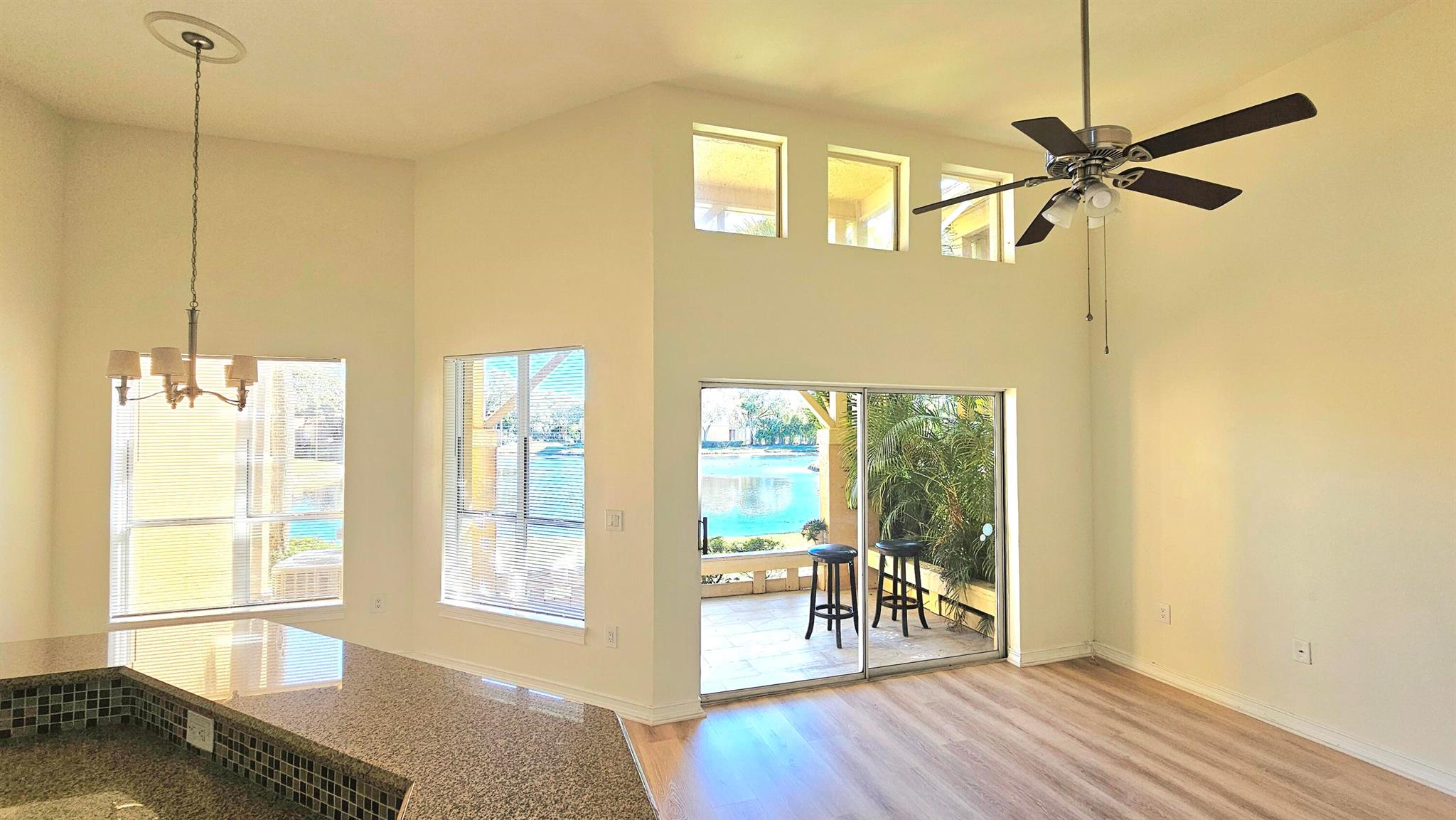 PALM LAKE CONDO - Residential Lease