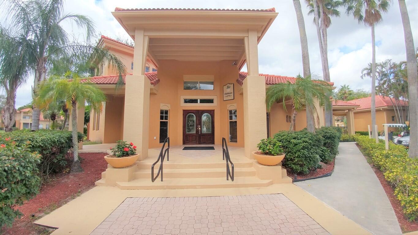 PALM LAKE CONDO - Residential Lease