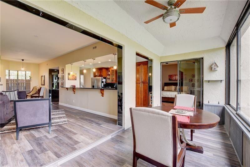 LA PAZ AT BOCA POINTE - Residential