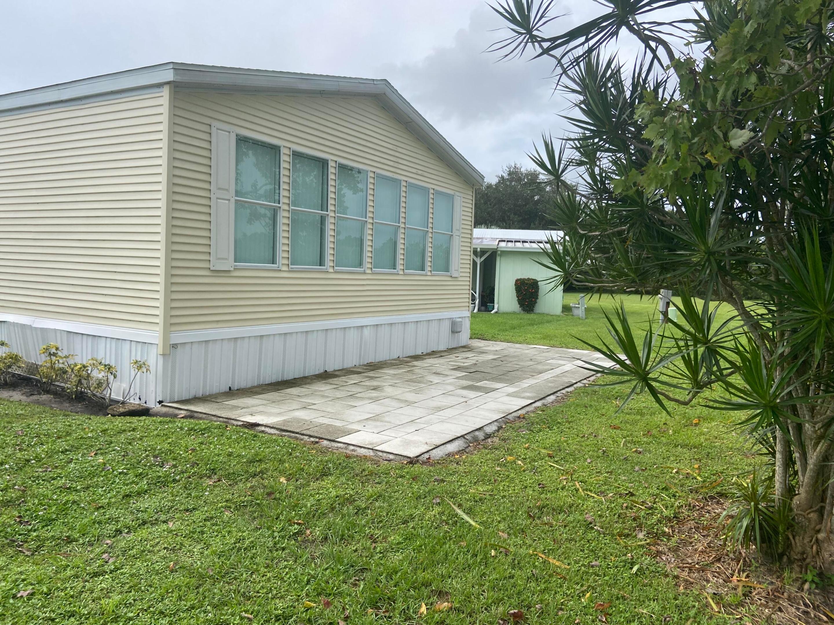 Spanish Lakes Riverfront 55+ community - Residential