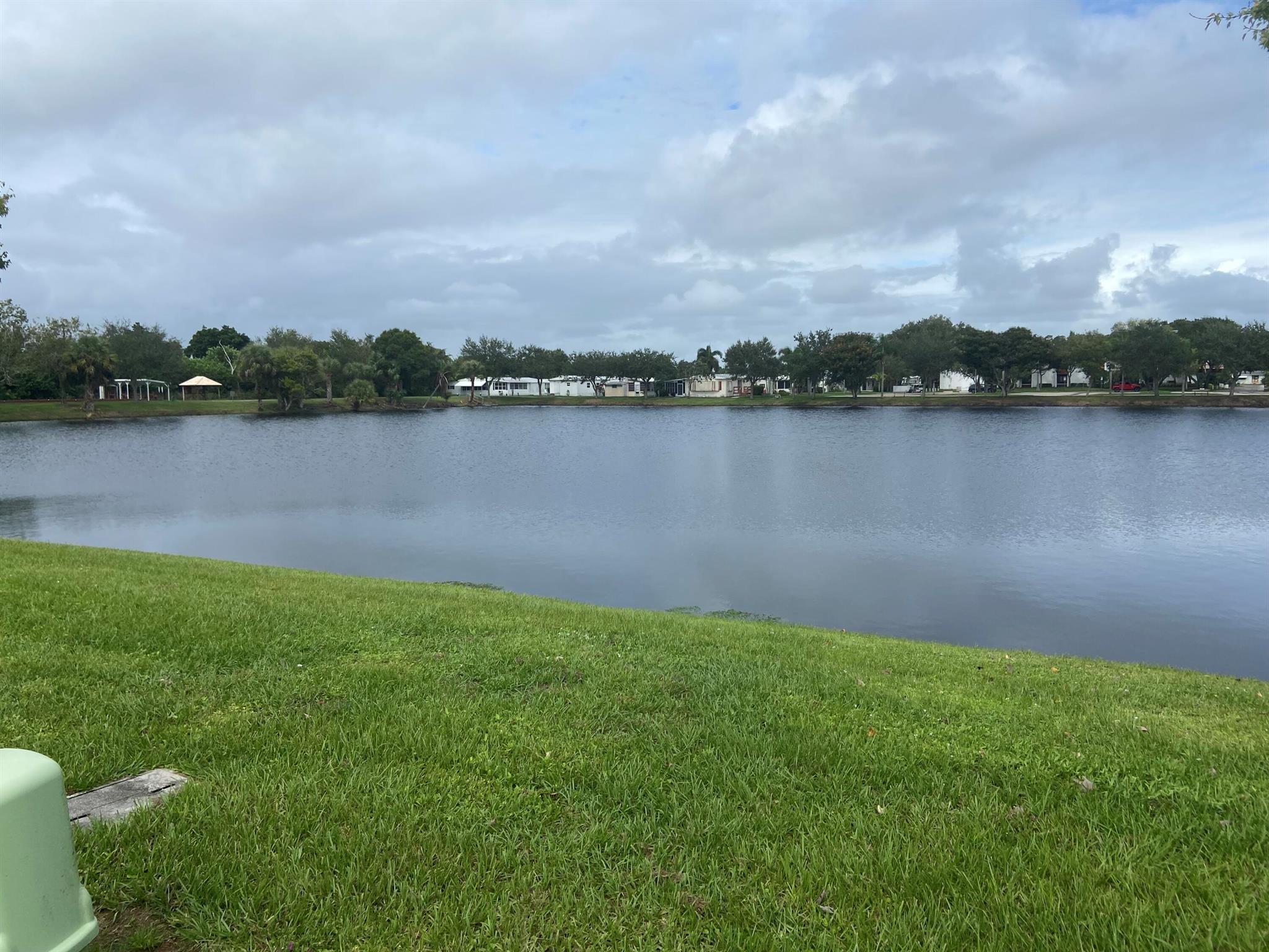 Spanish Lakes Riverfront - Residential