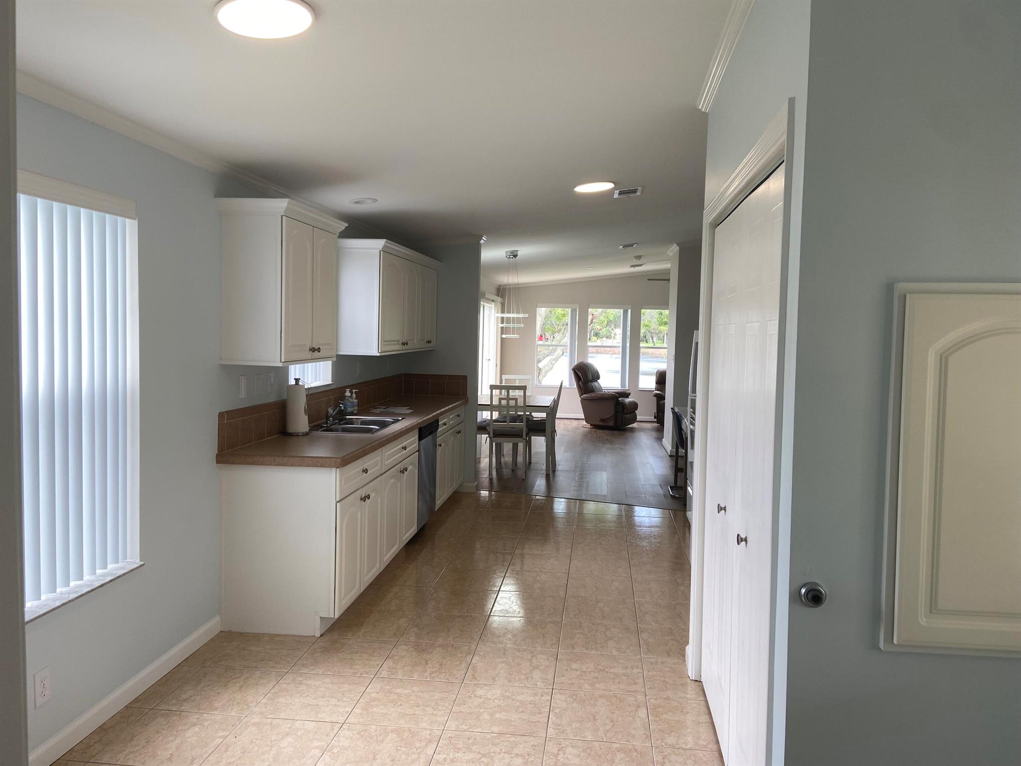 Spanish Lakes Riverfront - Residential