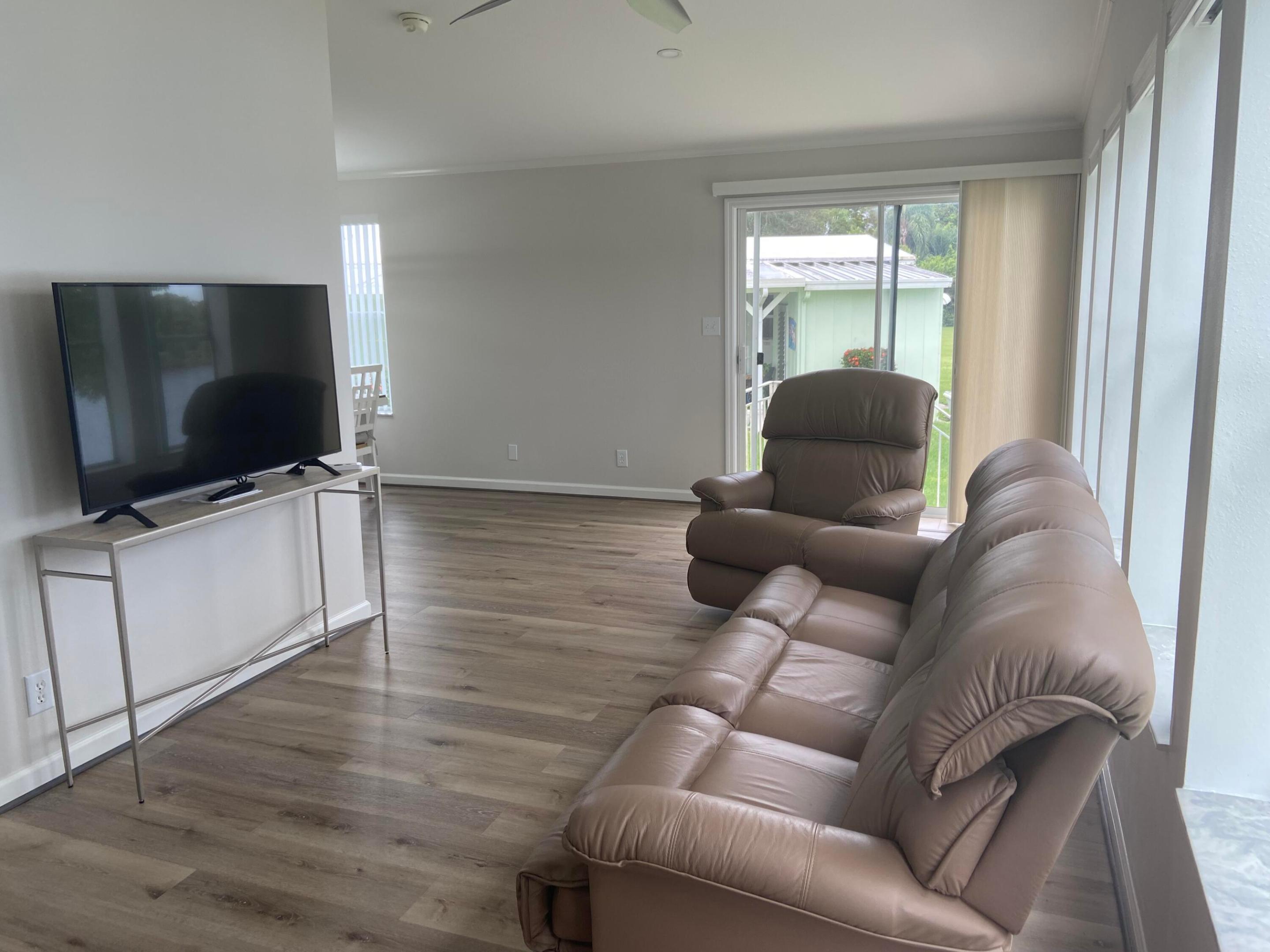 Spanish Lakes Riverfront 55+ community - Residential