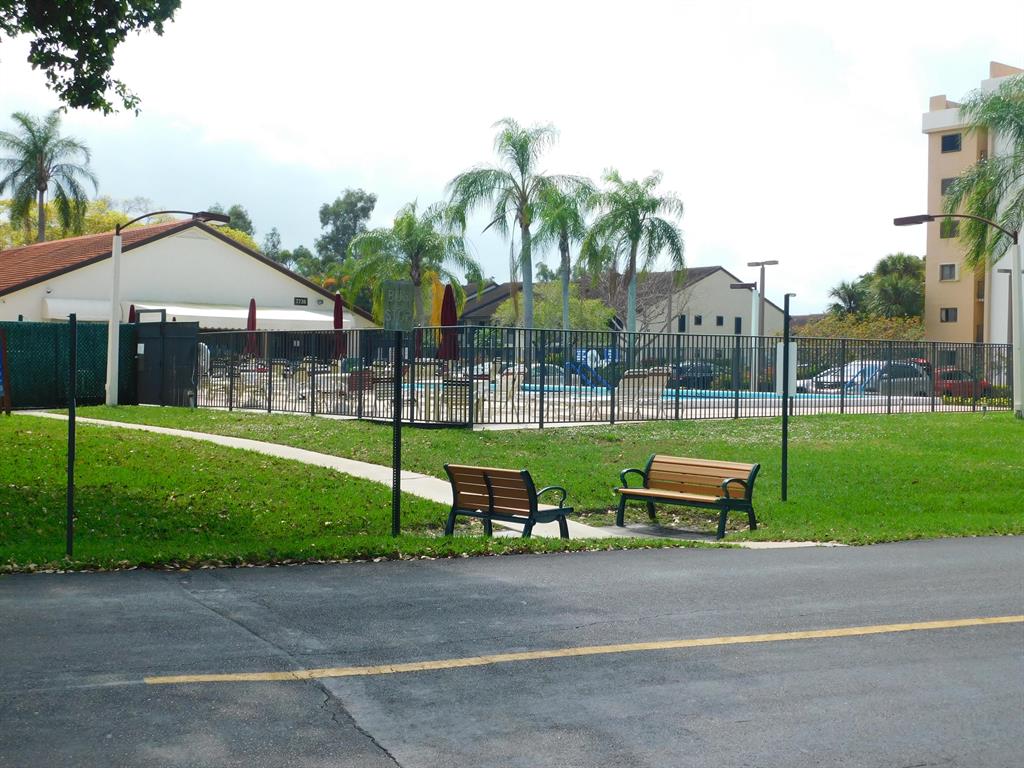 LUCERNE POINTE ONE,TWO,TH - Residential