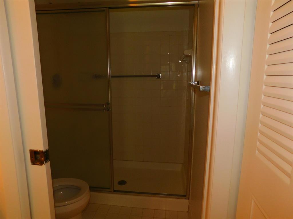 LUCERNE POINTE ONE,TWO,TH - Residential