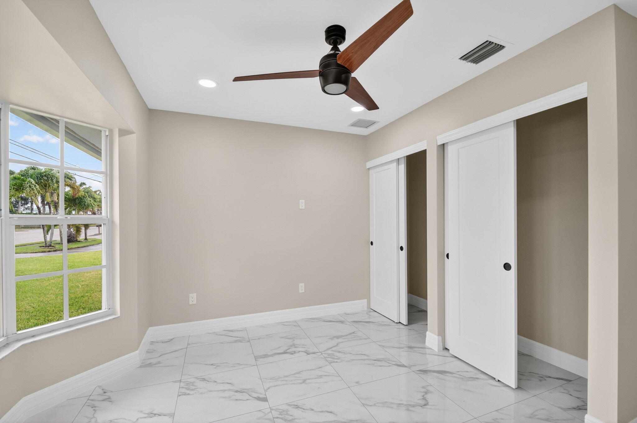 WEST PALM HARBOR - Residential