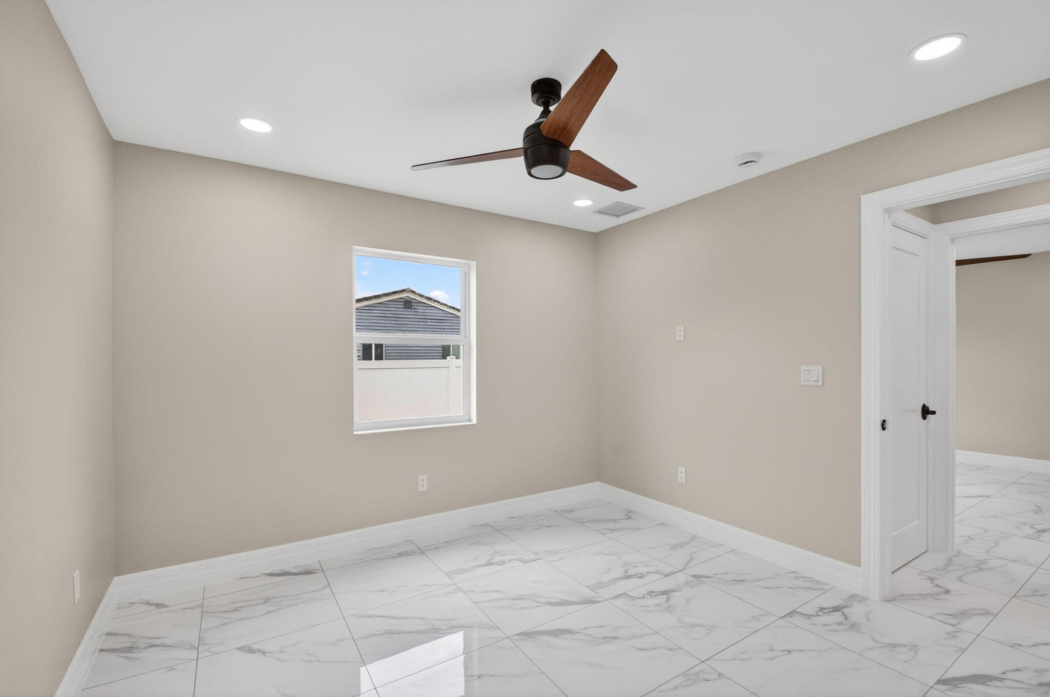 WEST PALM HARBOR - Residential