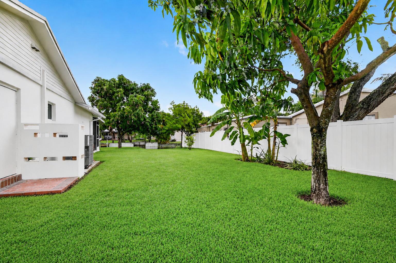 WEST PALM HARBOR - Residential
