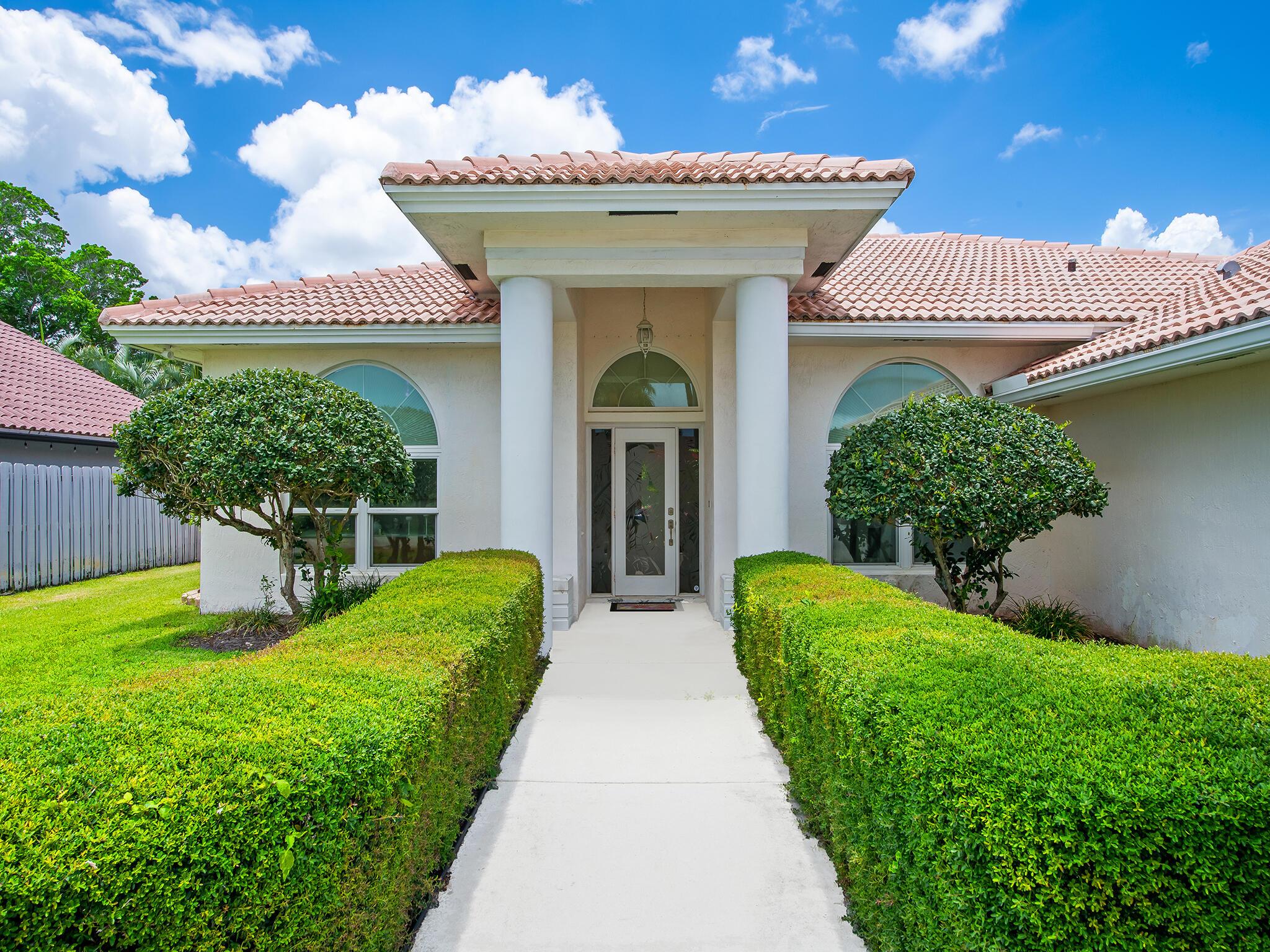 2553 SW 23rd Cranbrook Drive