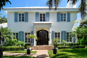 EL ENCANTO - Residential