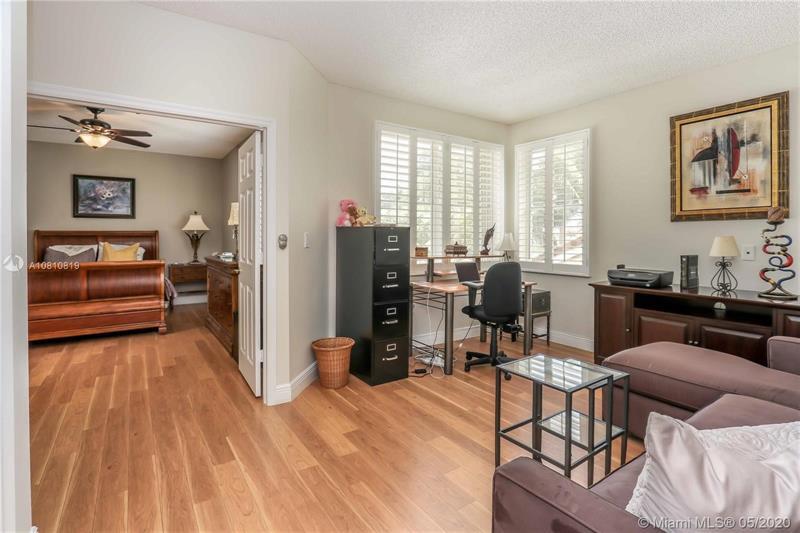 WEST LAKE VILLAGE PLAT - Residential