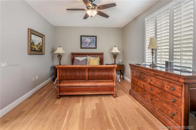 WEST LAKE VILLAGE PLAT - Residential