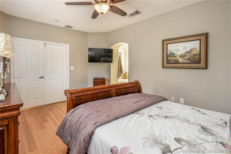 WEST LAKE VILLAGE PLAT - Residential