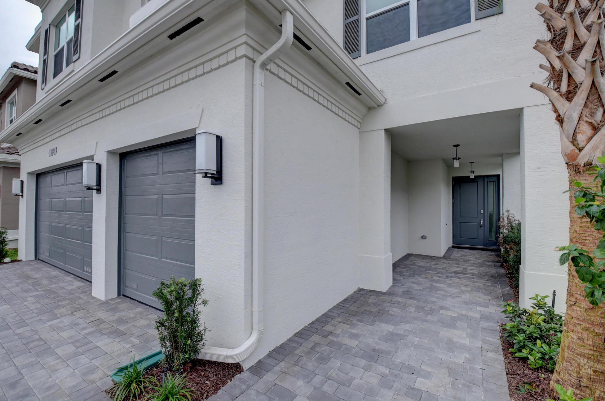 DAKOTA    SUSSMAN AGR PUD - Residential Lease