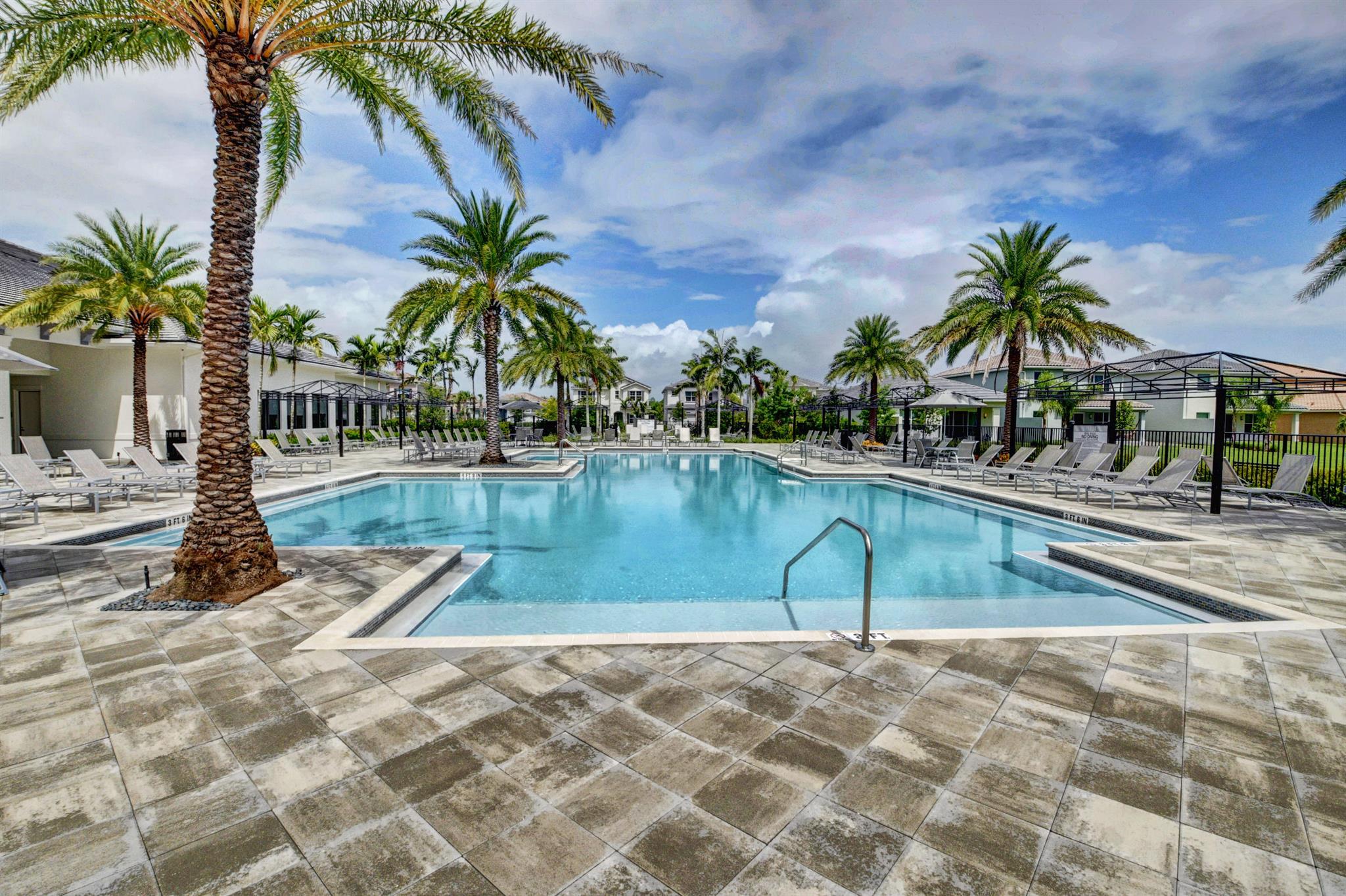 DAKOTA    SUSSMAN AGR PUD - Residential Lease