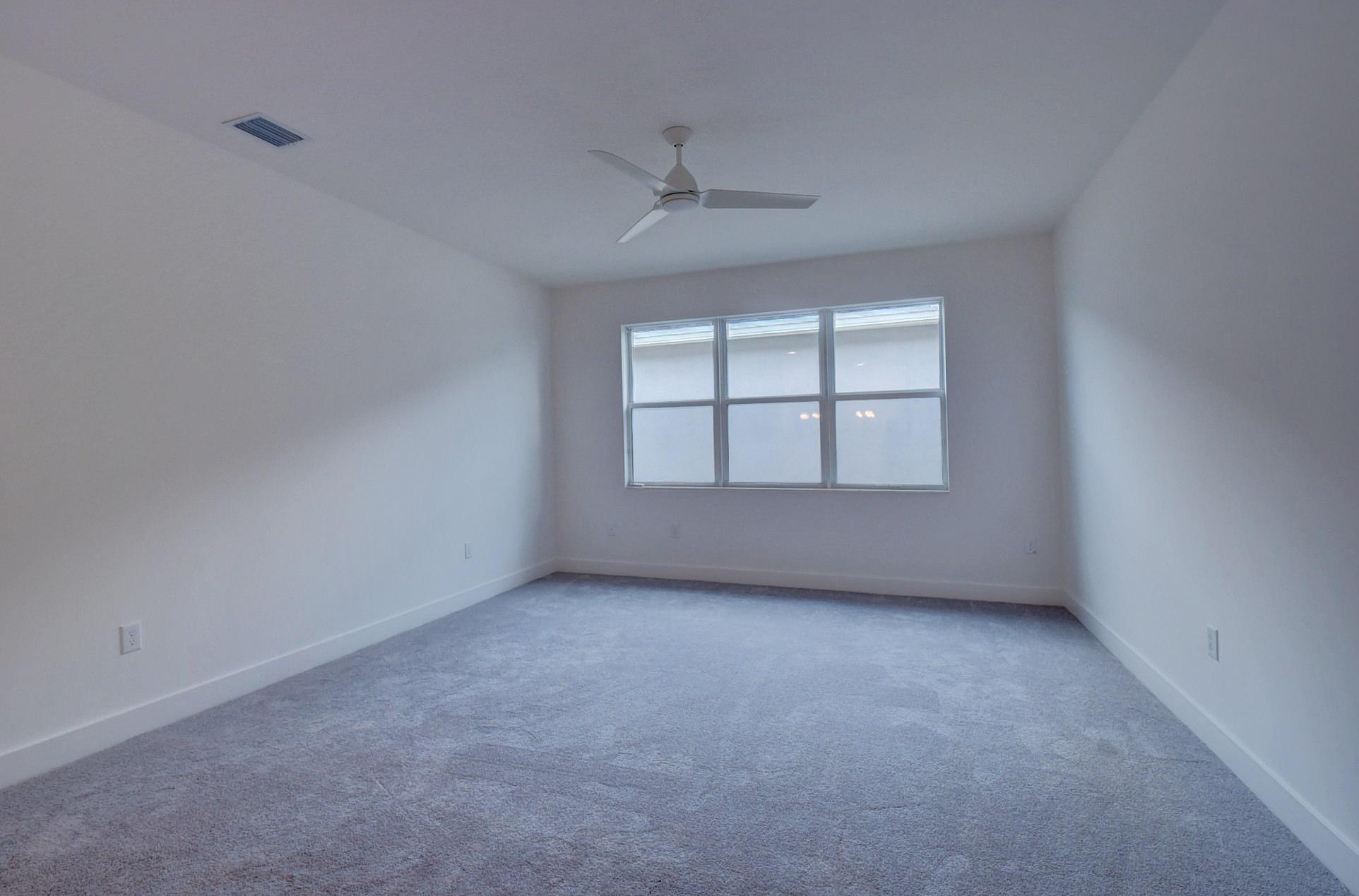 DAKOTA    SUSSMAN AGR PUD - Residential Lease