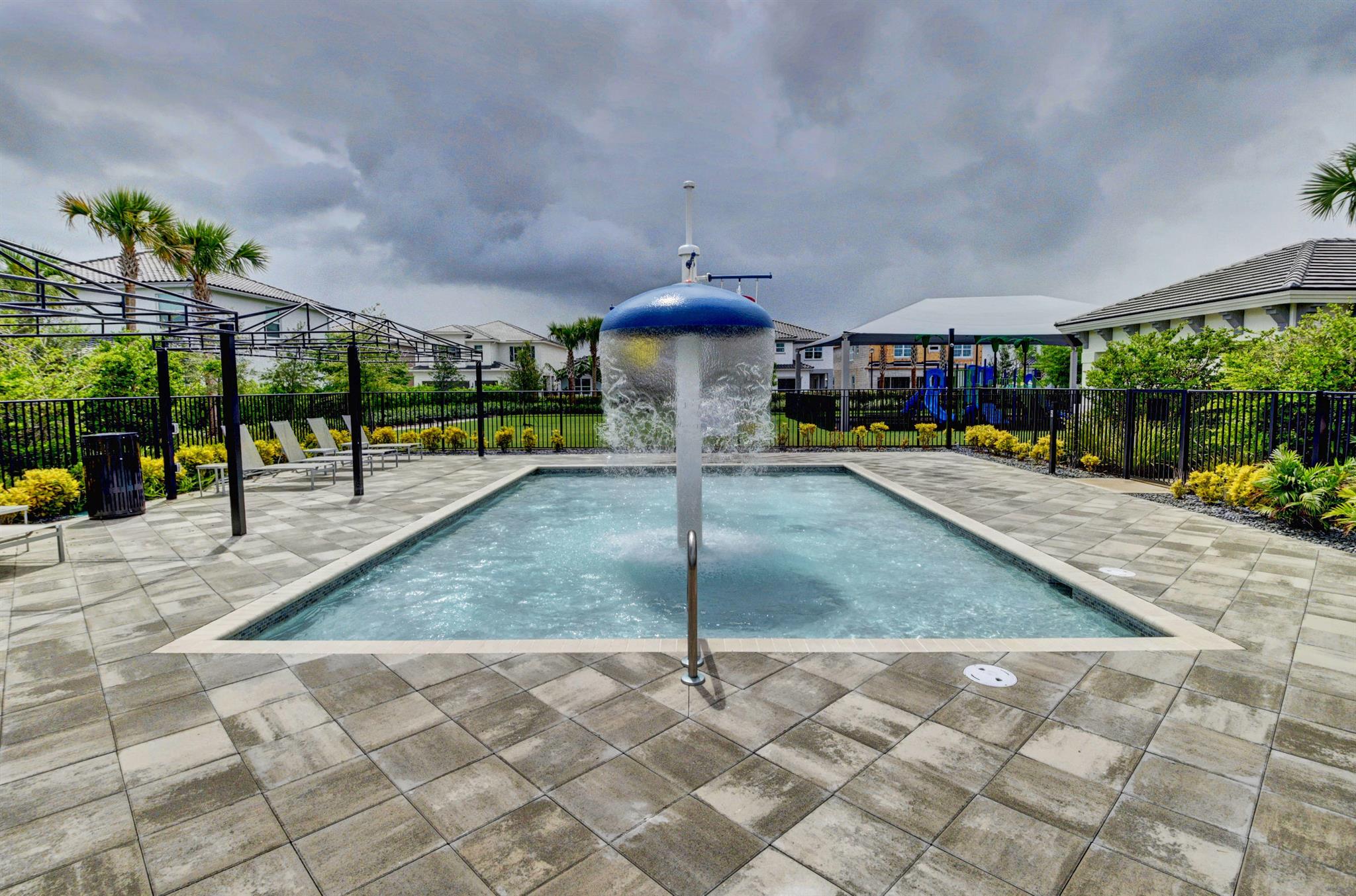 DAKOTA    SUSSMAN AGR PUD - Residential Lease