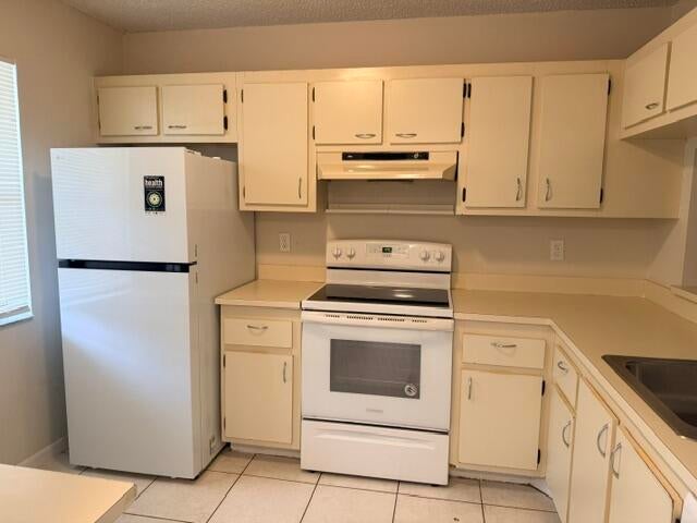 Photo of 22064 PALMS Way #102, Boca Raton, FL 33433 (MLS # B26062317)