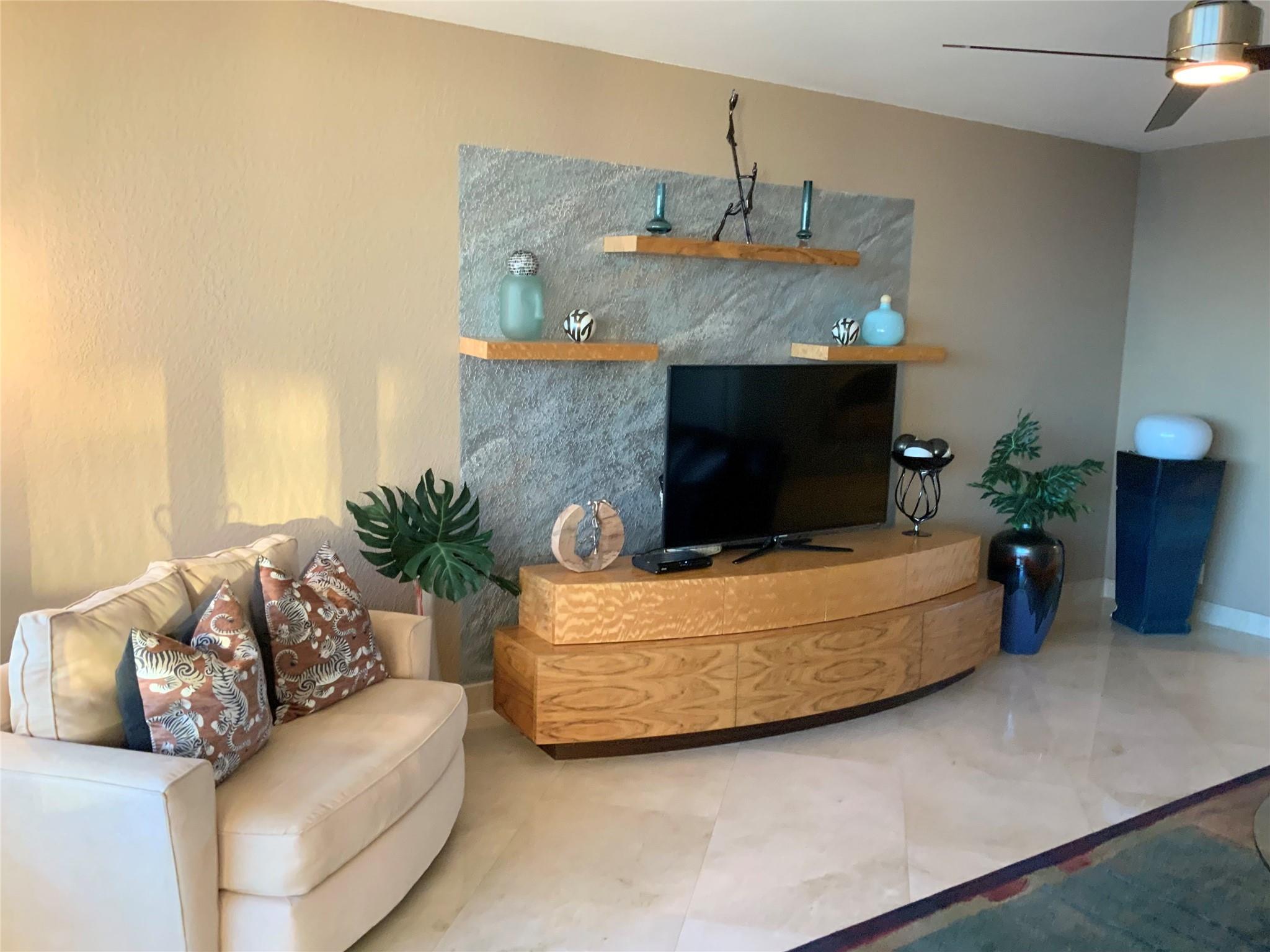 L'Hermitage - Residential