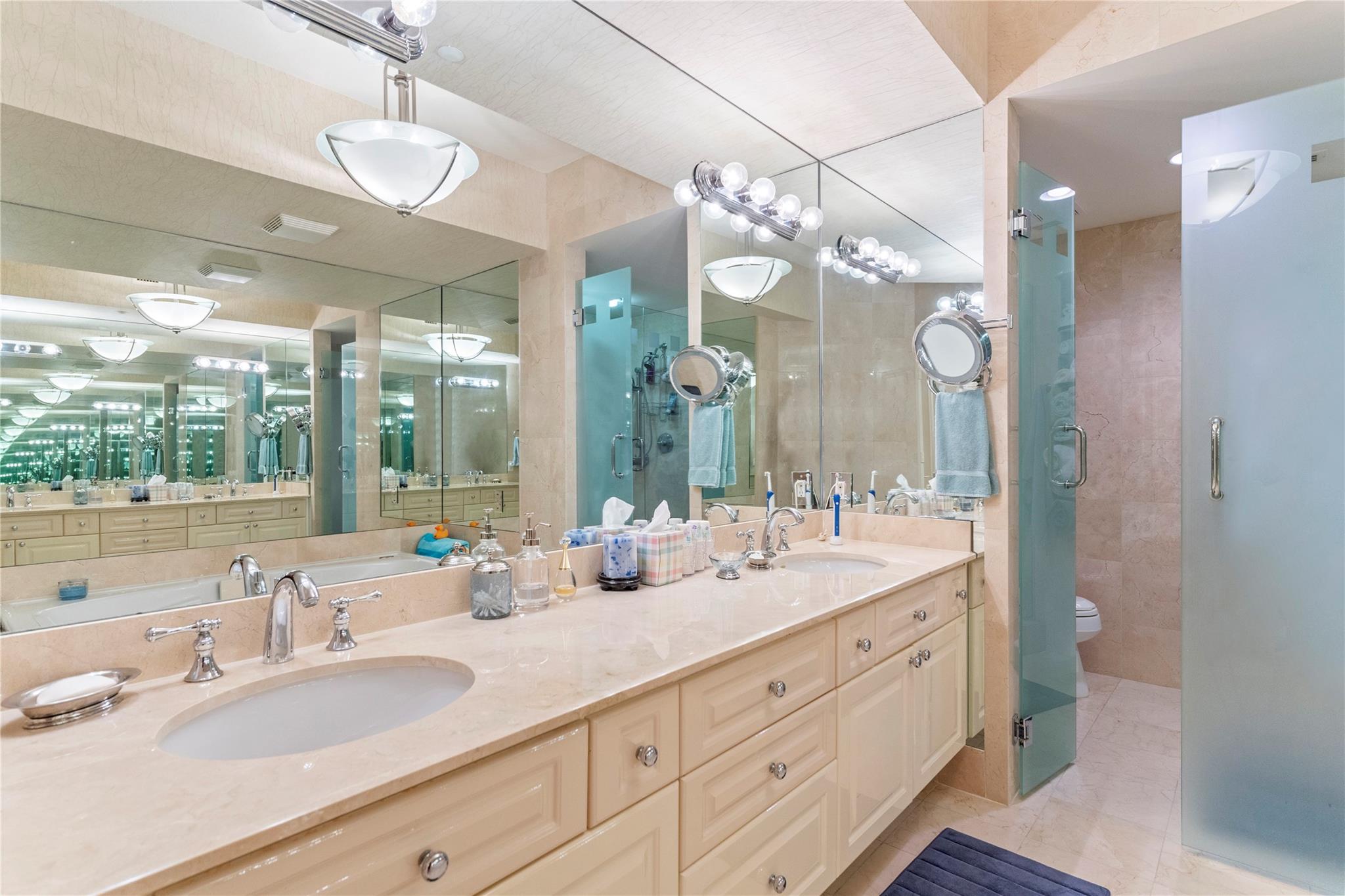 L'Hermitage - Residential