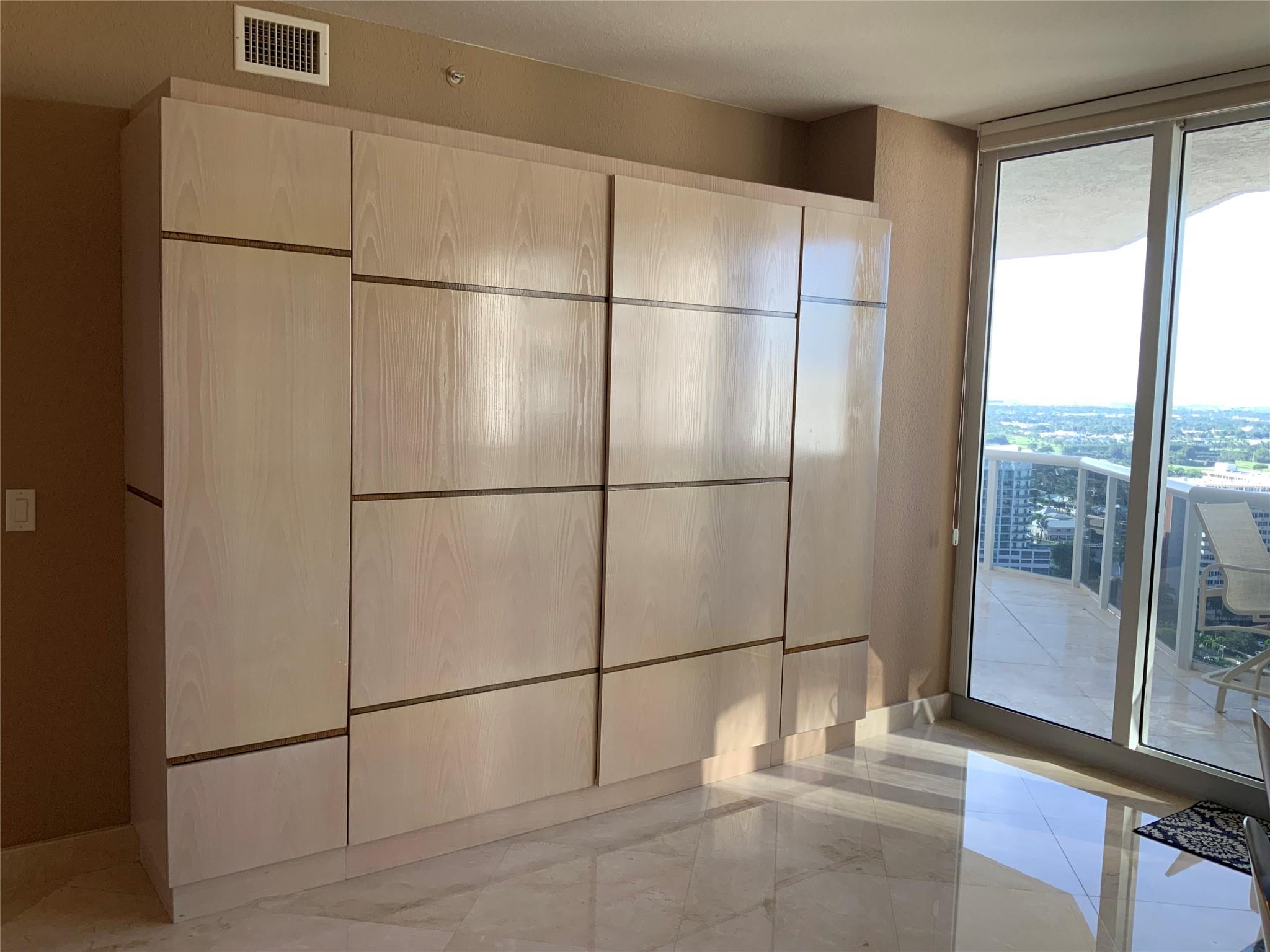 L'Hermitage - Residential