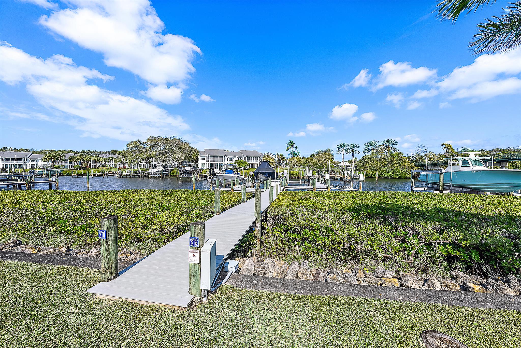 Admirals Cove - Residential