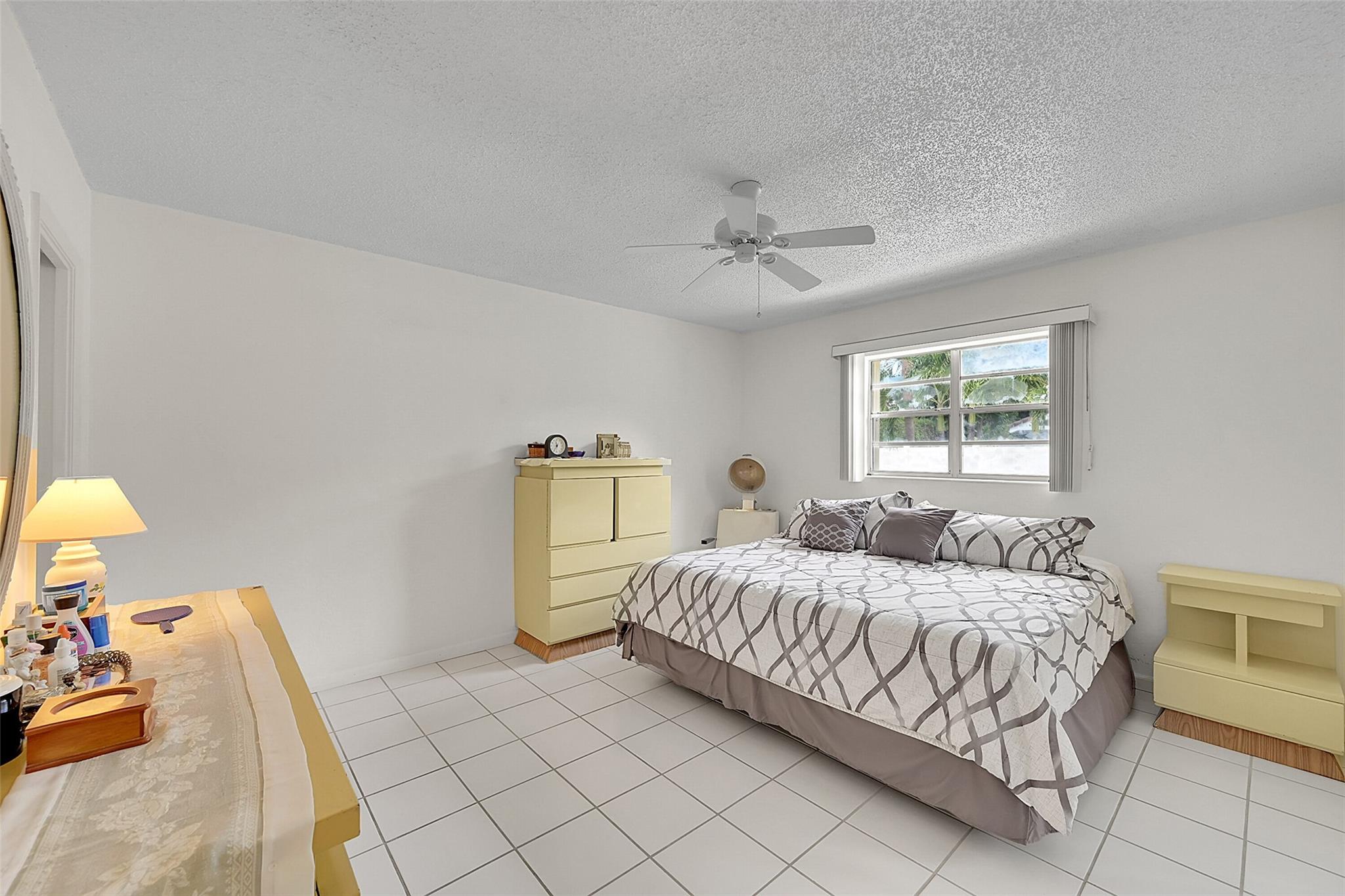 Hillsboro Isles 29-4 B - Residential