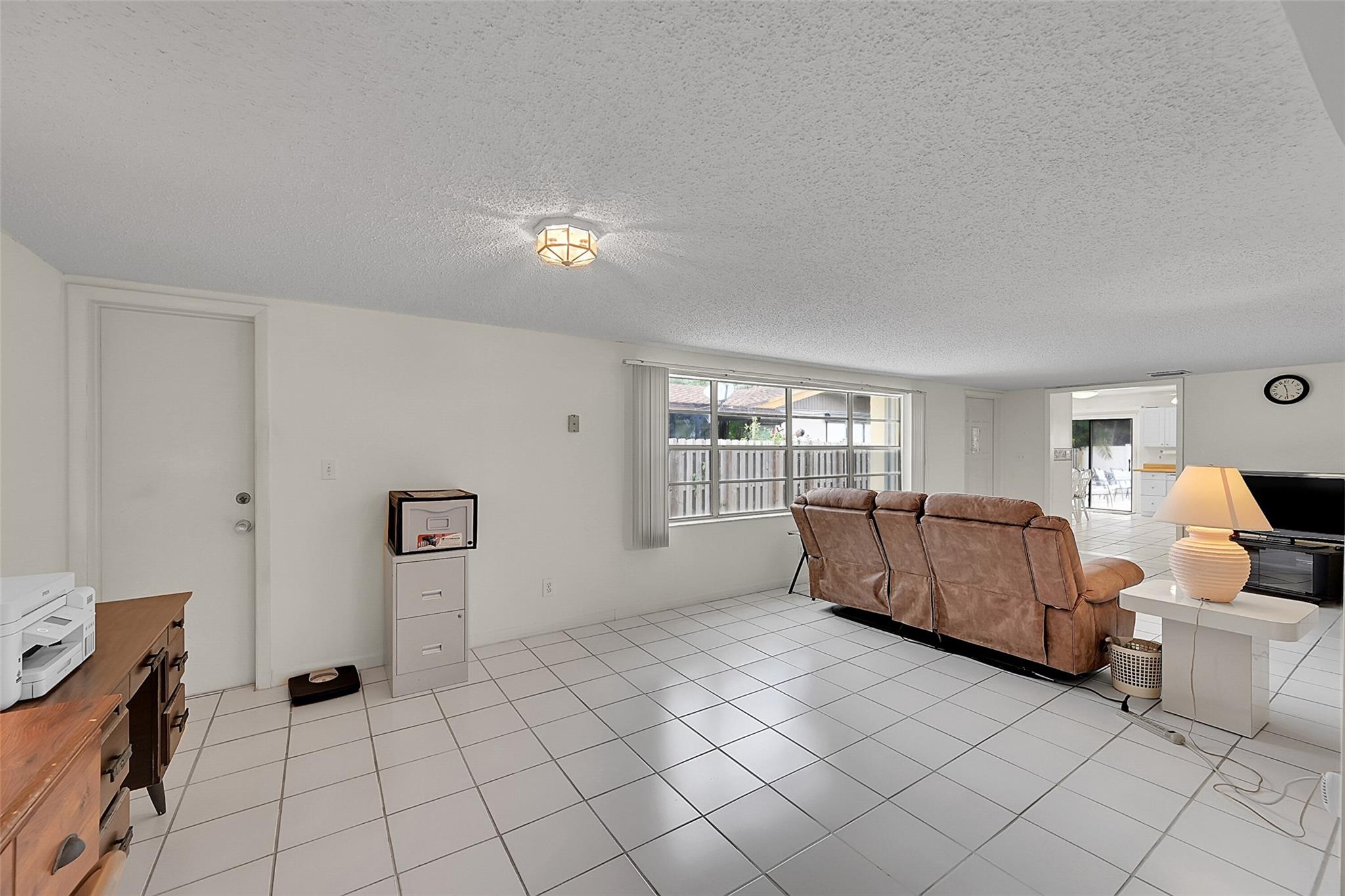 Hillsboro Isles 29-4 B - Residential