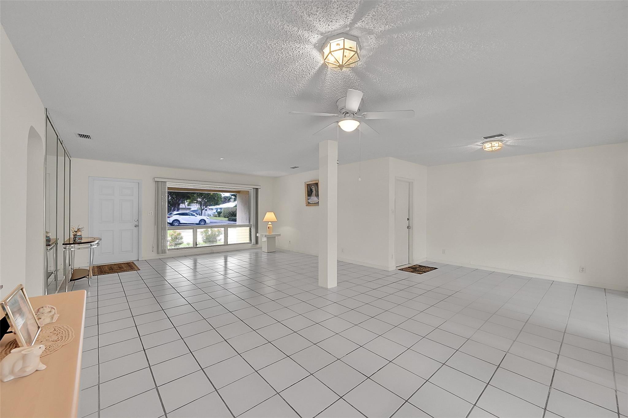 Hillsboro Isles 29-4 B - Residential