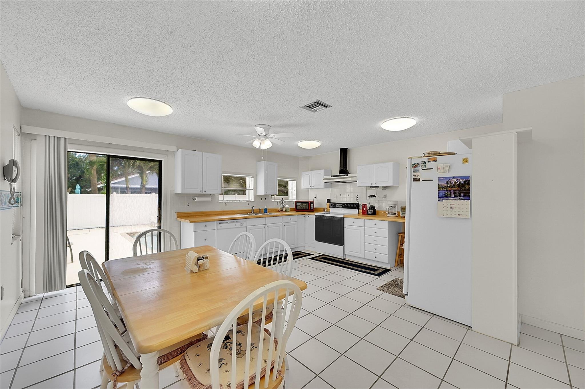 Hillsboro Isles 29-4 B - Residential