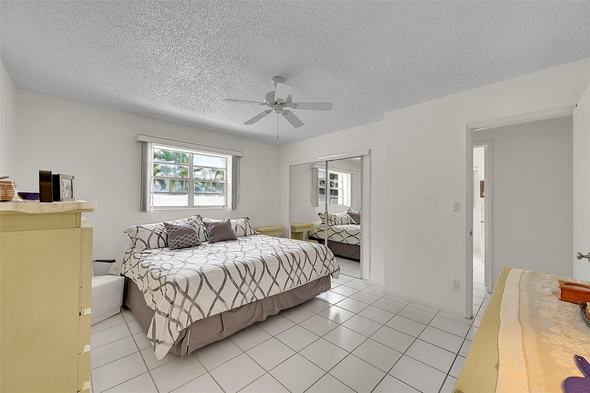 Hillsboro Isles 29-4 B - Residential