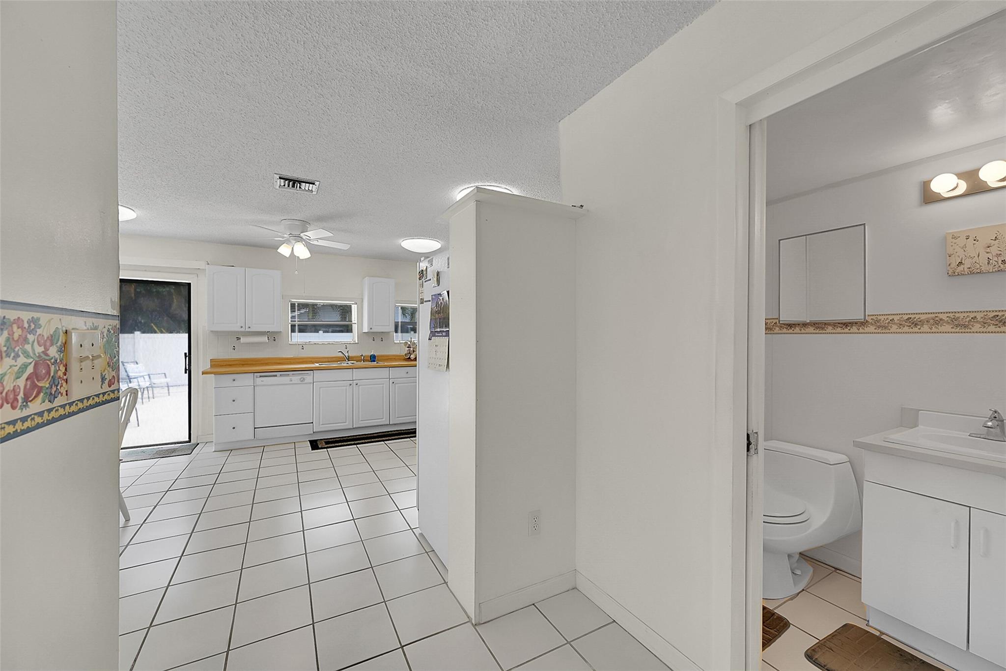 Hillsboro Isles 29-4 B - Residential