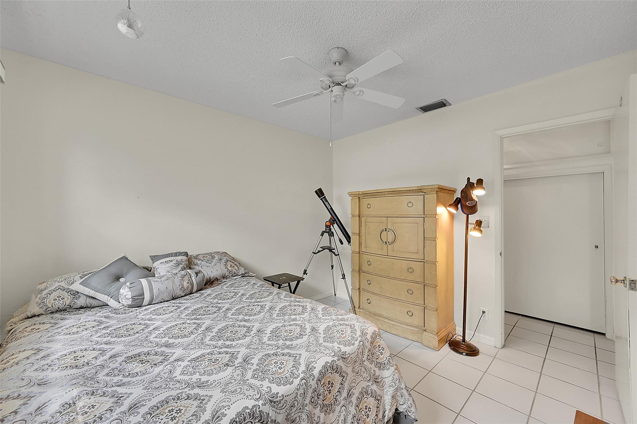 Hillsboro Isles 29-4 B - Residential