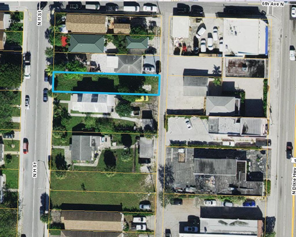 Photo of 526 N H Street, Lake Worth Beach, FL 33460 (MLS # R11139668)