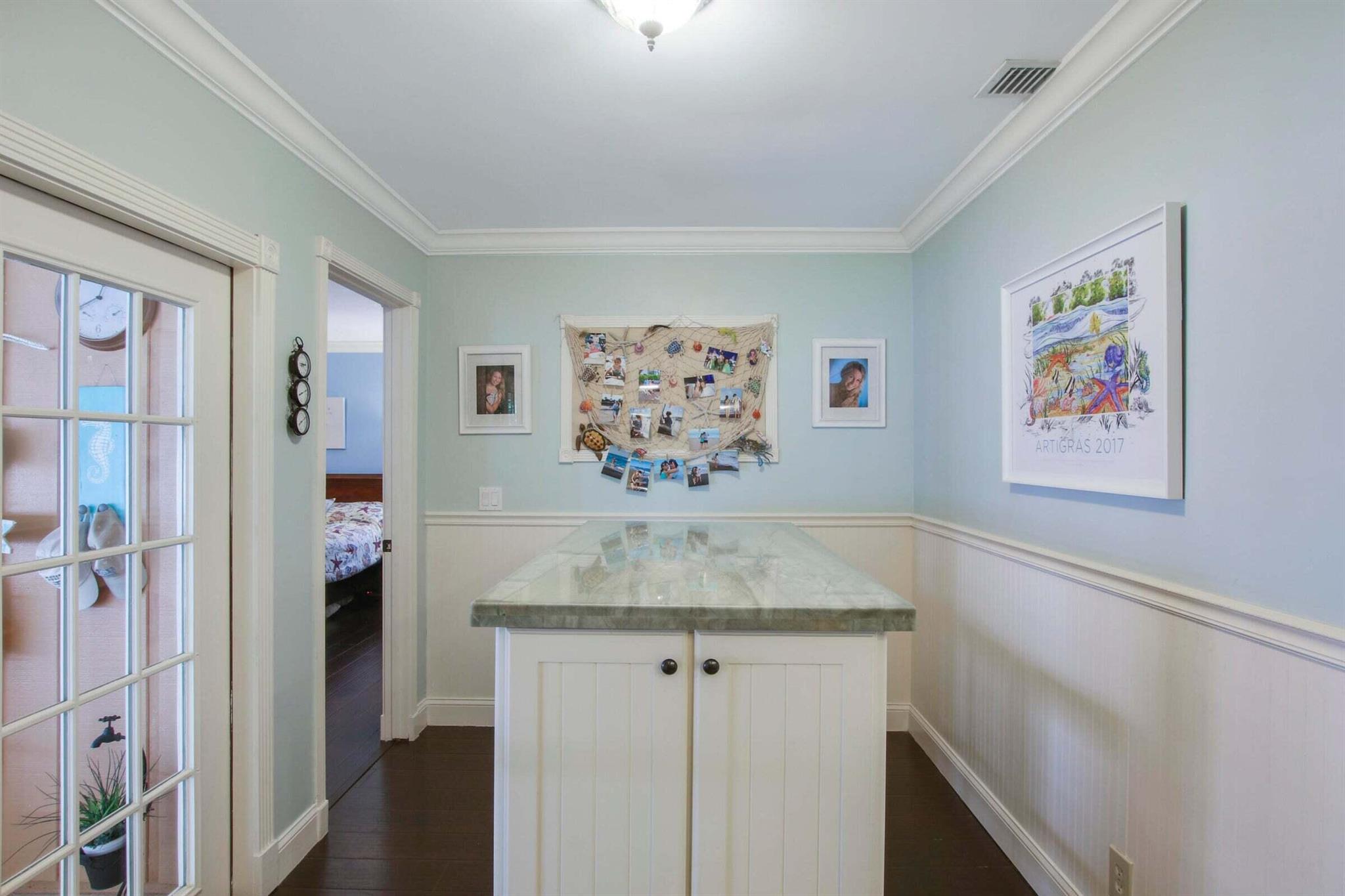 Tequesta Pines - Residential