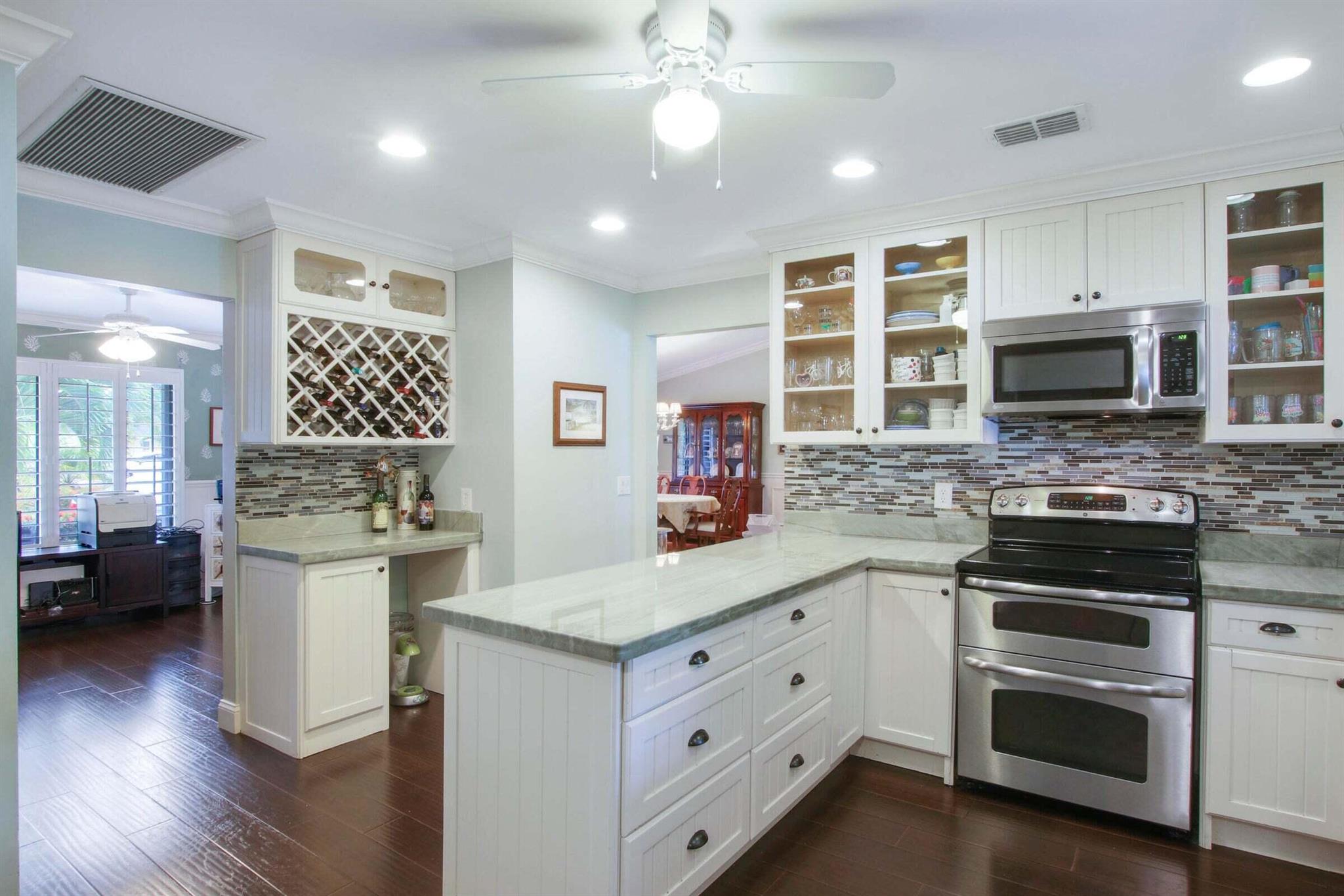 Tequesta Pines - Residential