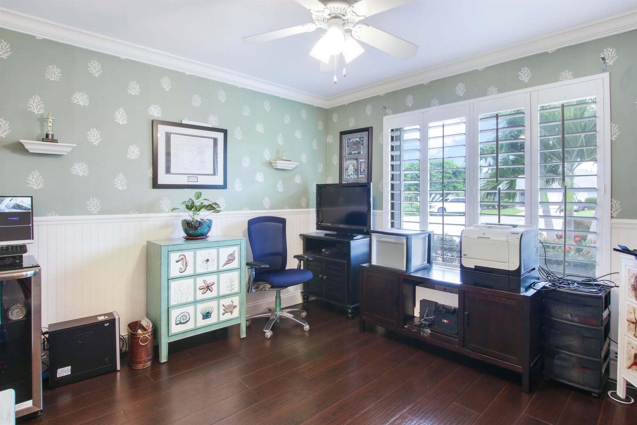 Tequesta Pines - Residential