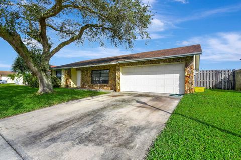 A home in Lake Worth