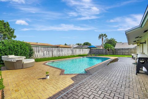 A home in Lake Worth