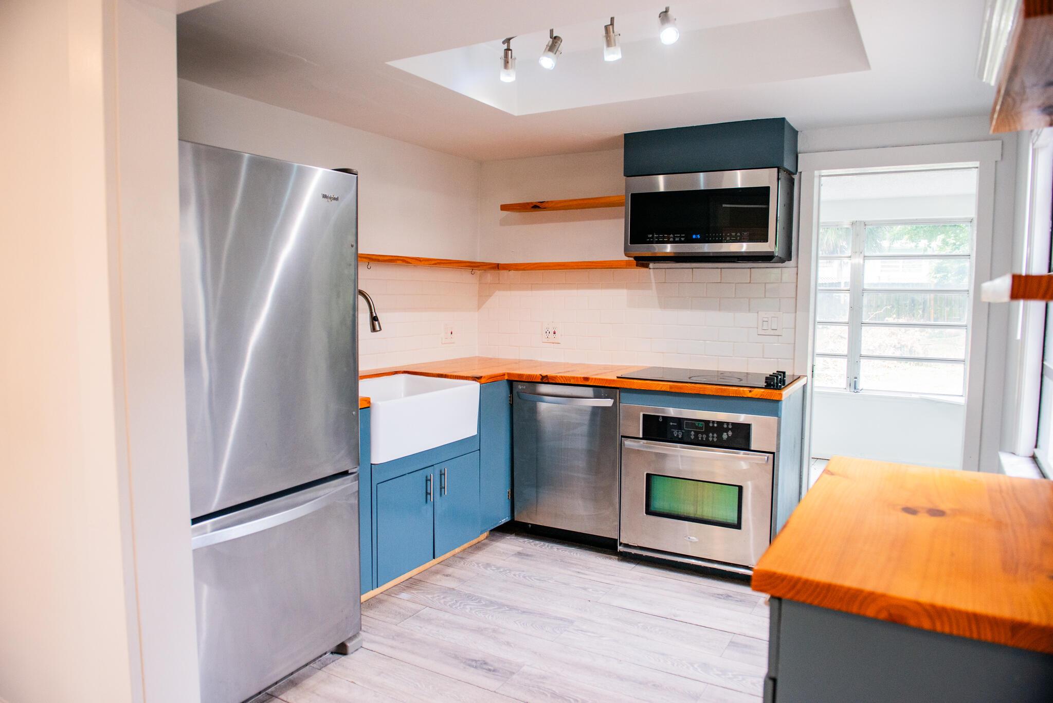 LAKE WORTH TOWN OF - Residential