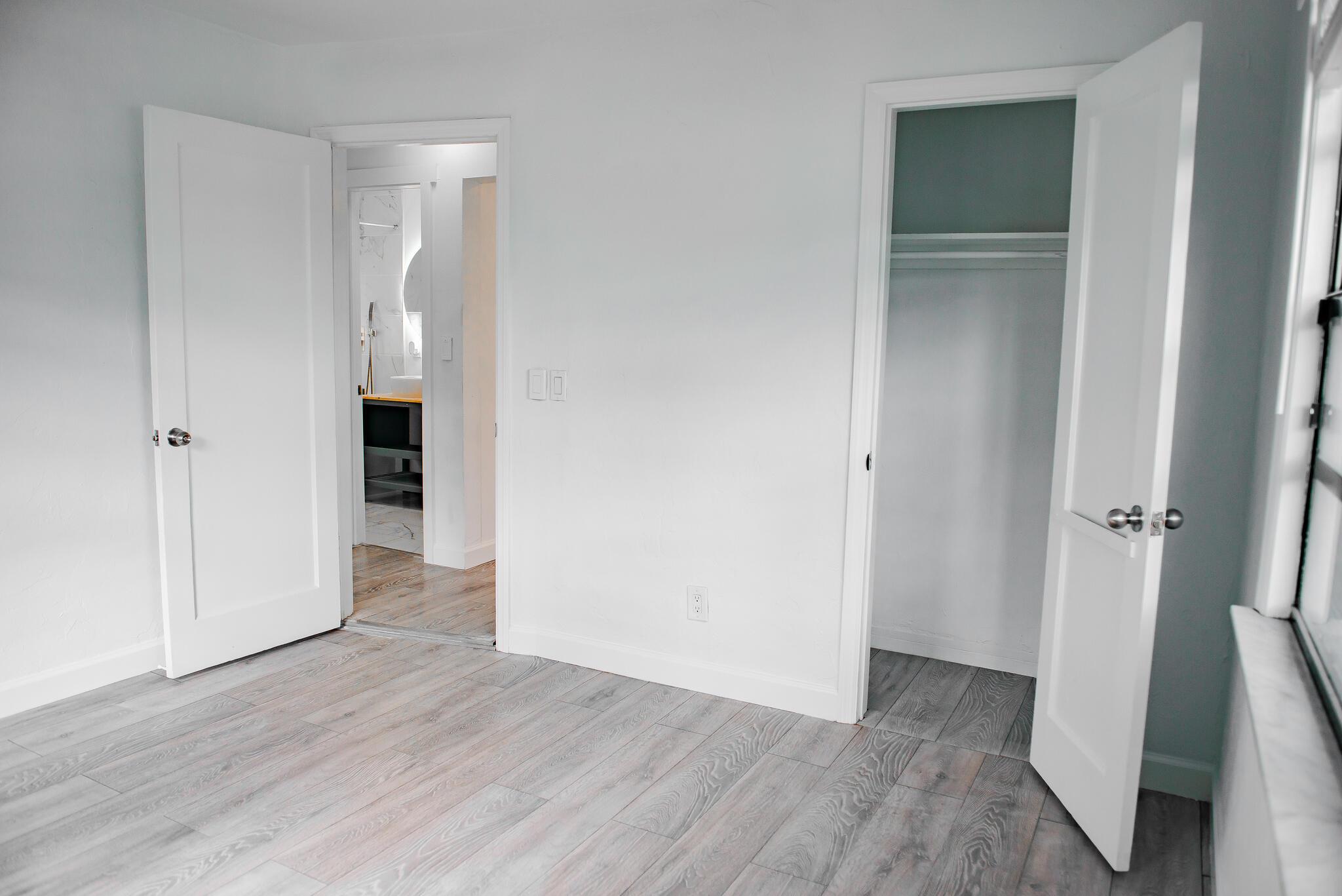 LAKE WORTH TOWN OF - Residential