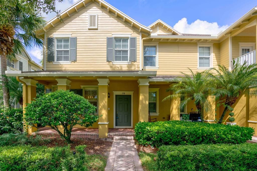 Photo of 158 W Thatch Palm Circle, Jupiter, FL 33458 (MLS # R10826181)