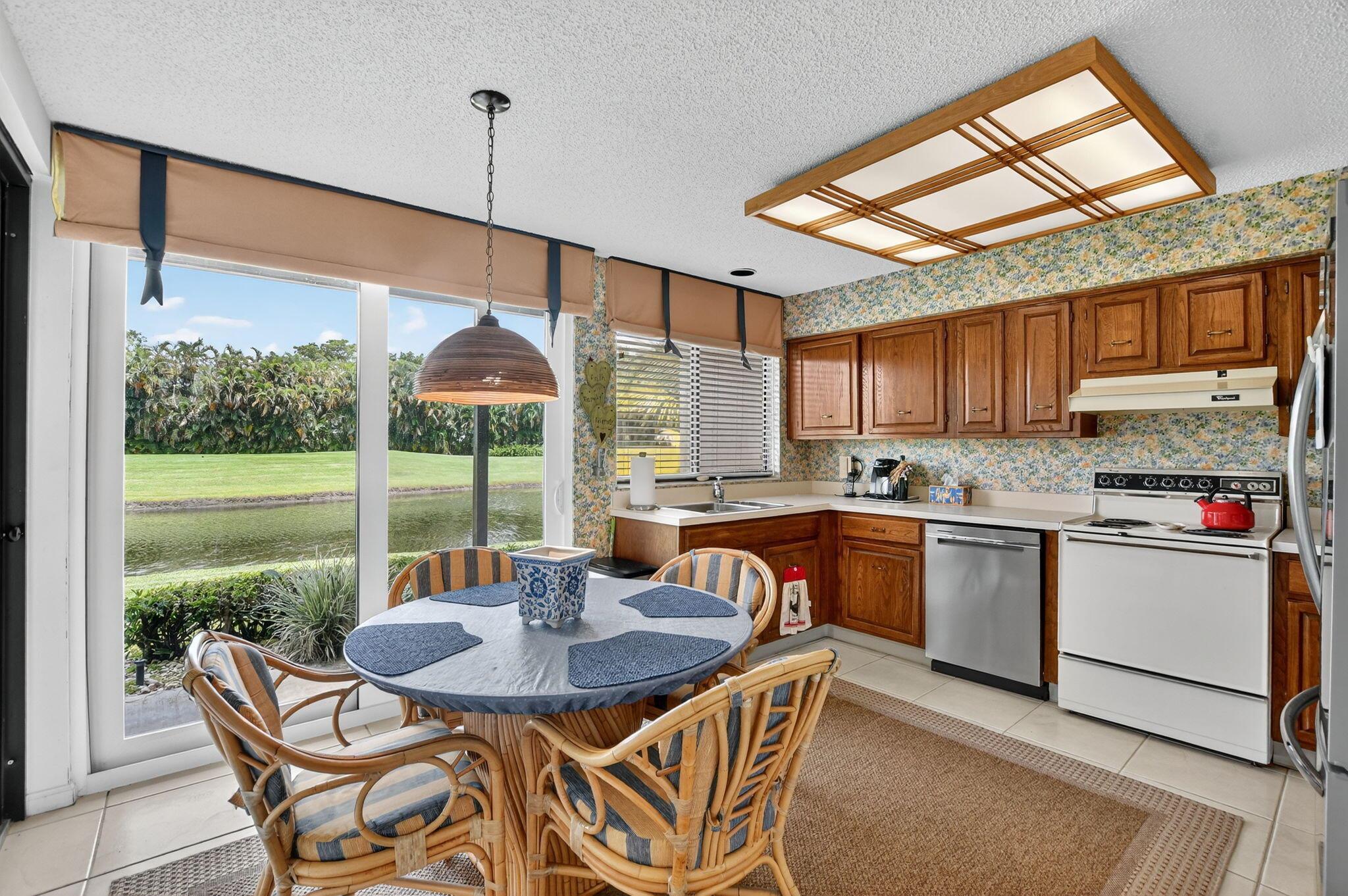 19600 Sawgrass Circle 2604