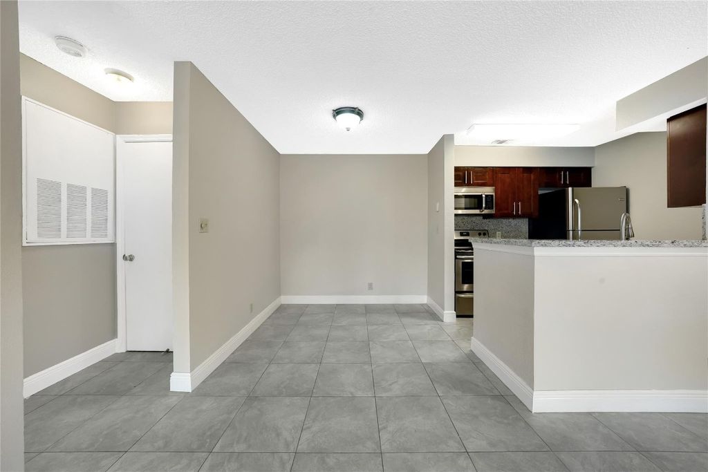 Photo of 2926 S University Drive #6103, Davie, FL 33328 (MLS # F10507781)